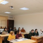 "Təbiət fənlərinin tədqiqata əsaslanan tədrisi" mövzusunda seminar